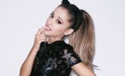 Ariana Grande #44905 picture (Landscape Small)