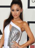 Ariana Grande #45013 picture (Portrait Small)