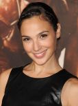 Gal Gadot #551 picture (Portrait Small)