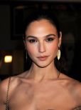 Gal Gadot #649 picture (Portrait Small)
