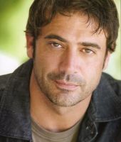 Jeffrey Dean Morgan