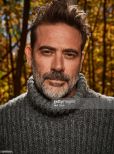 Jeffrey Dean Morgan #213 picture (Portrait Small)