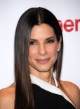 Sandra Bullock #25090 picture (Portrait Small)