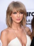 Taylor Swift #97906 picture (Portrait Small)
