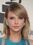 Taylor Swift #97943 picture (Portrait Small)